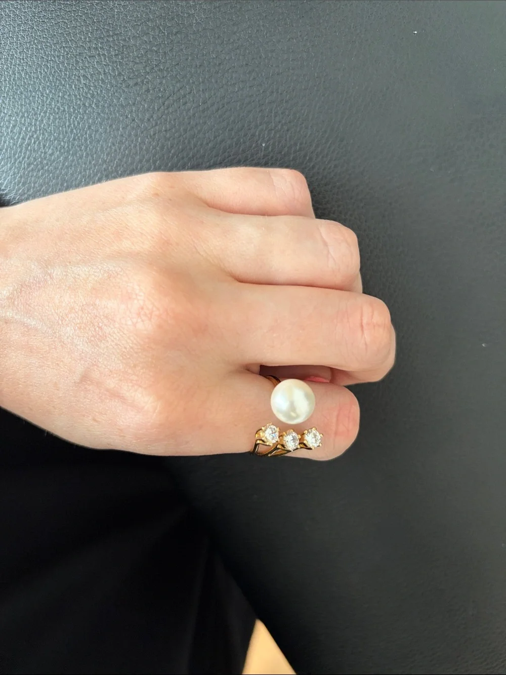 Gold Pearl and Crystal Open Band Ring - White Pearl